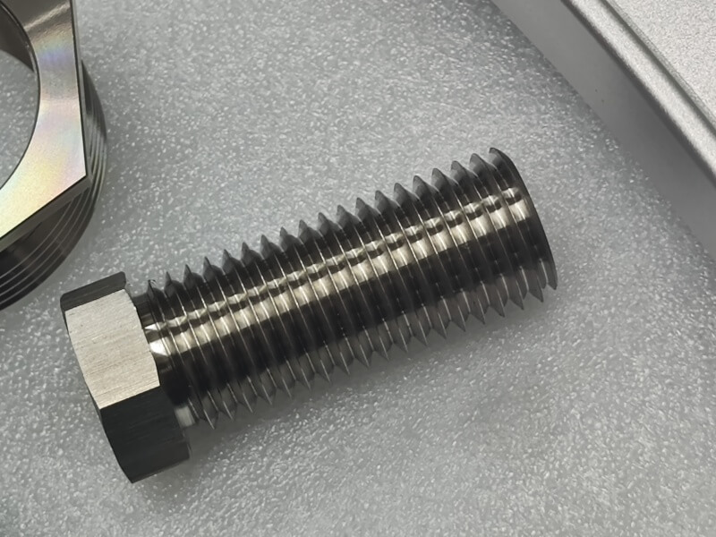 huskyi-control-arms-316SS-insert-2
